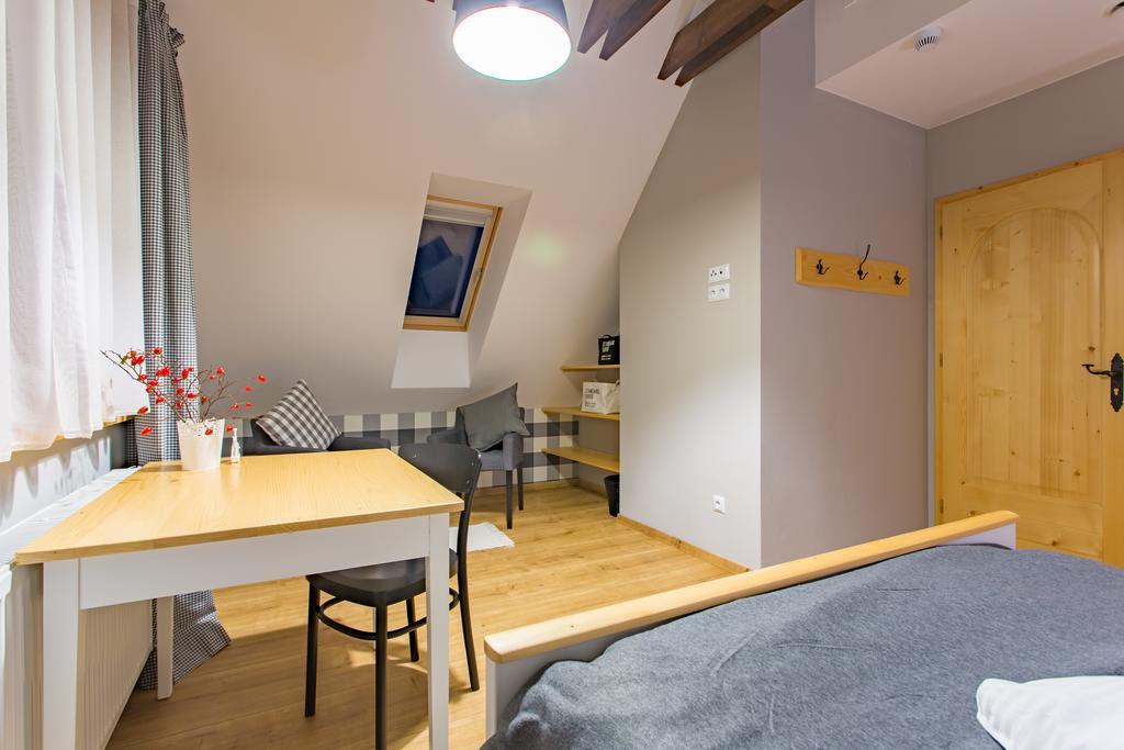Osada Cztery Pory Roku Czorsztynヴィラ 部屋 写真